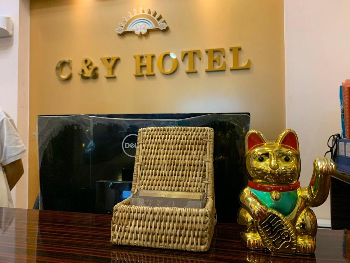 C & Y Hotel Yangon Esterno foto